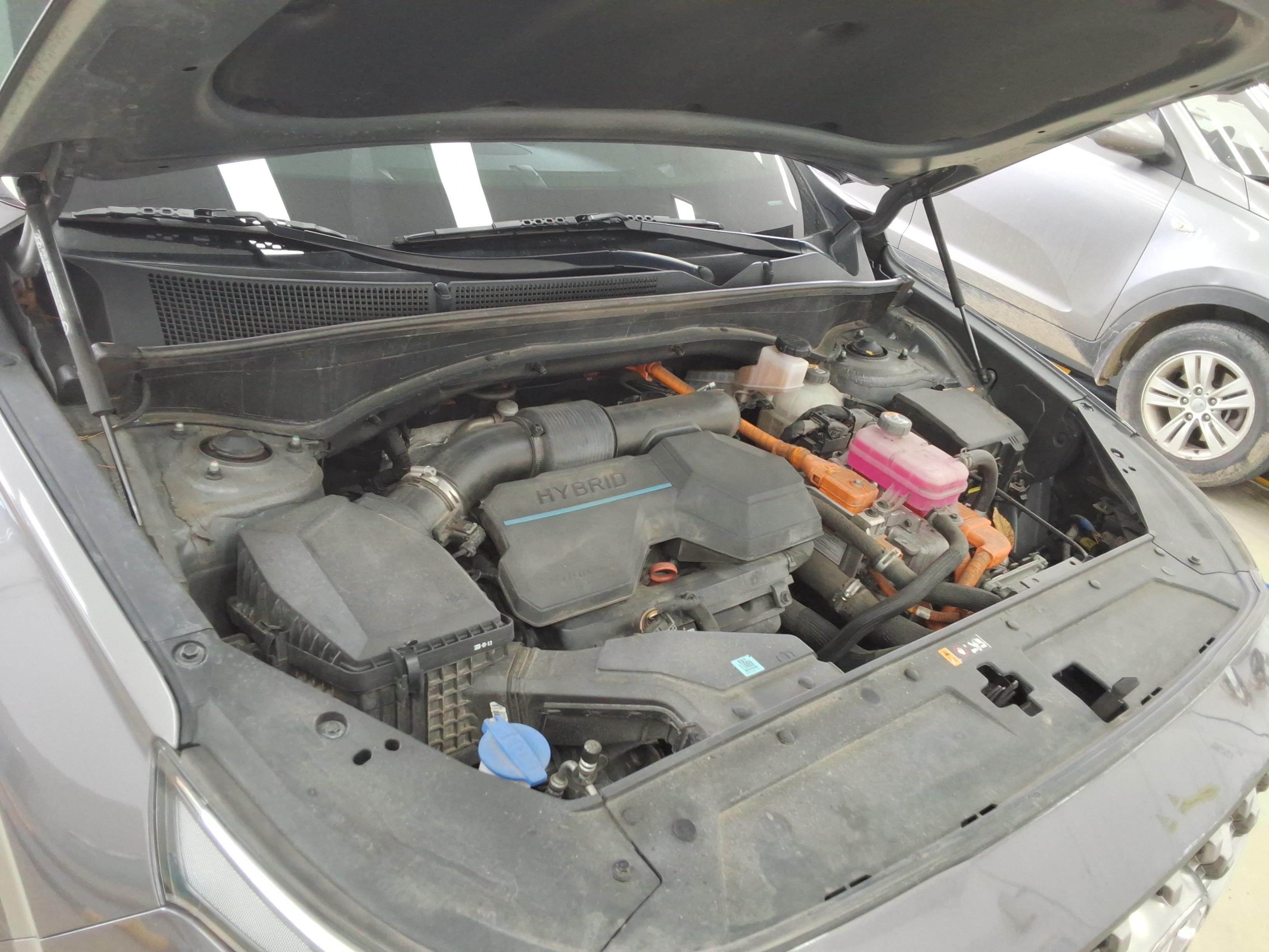 هيونداي سانتافي 2023 - صورة 20