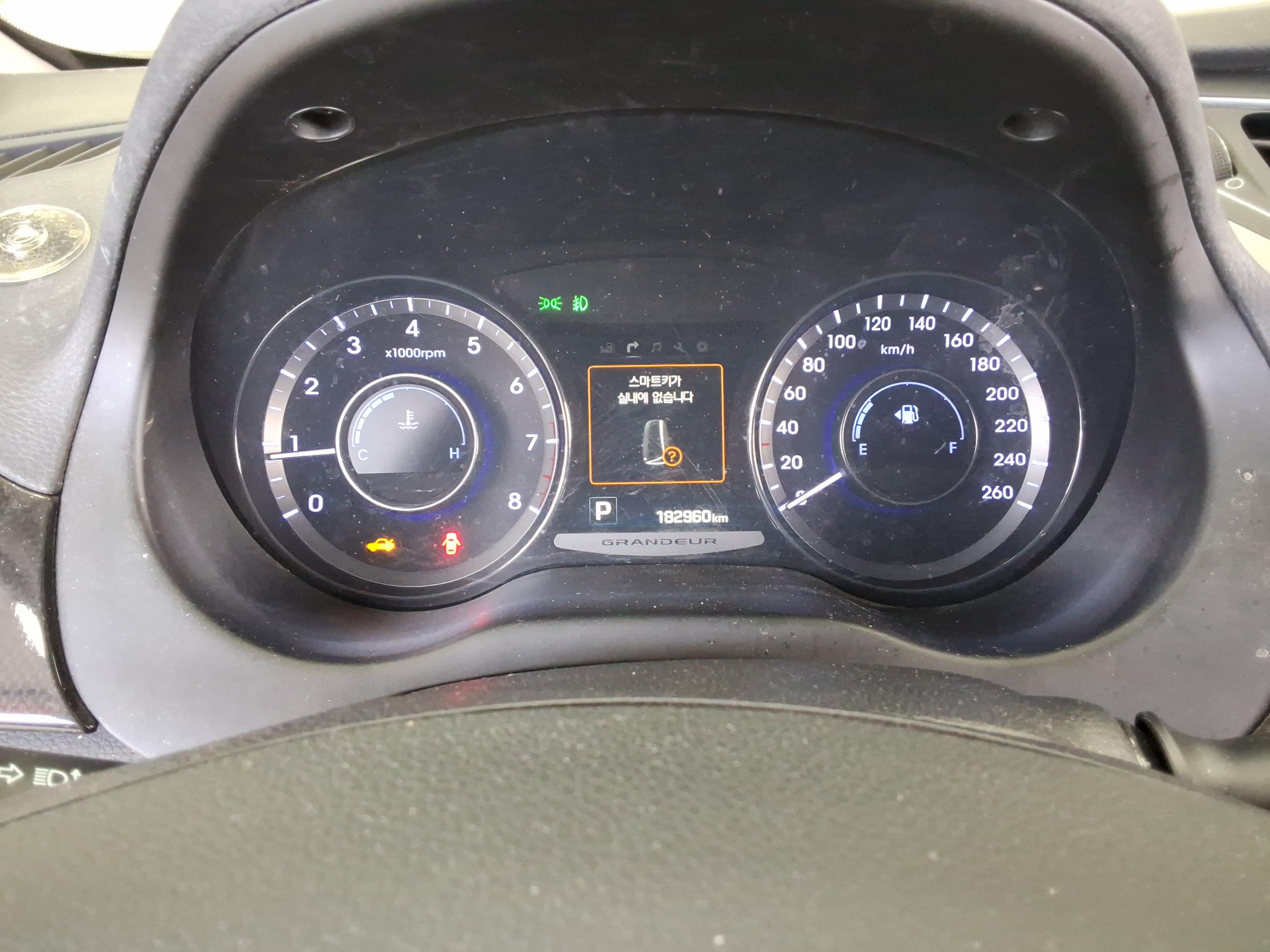 Hyundai Grandeur 2016 - Image 9