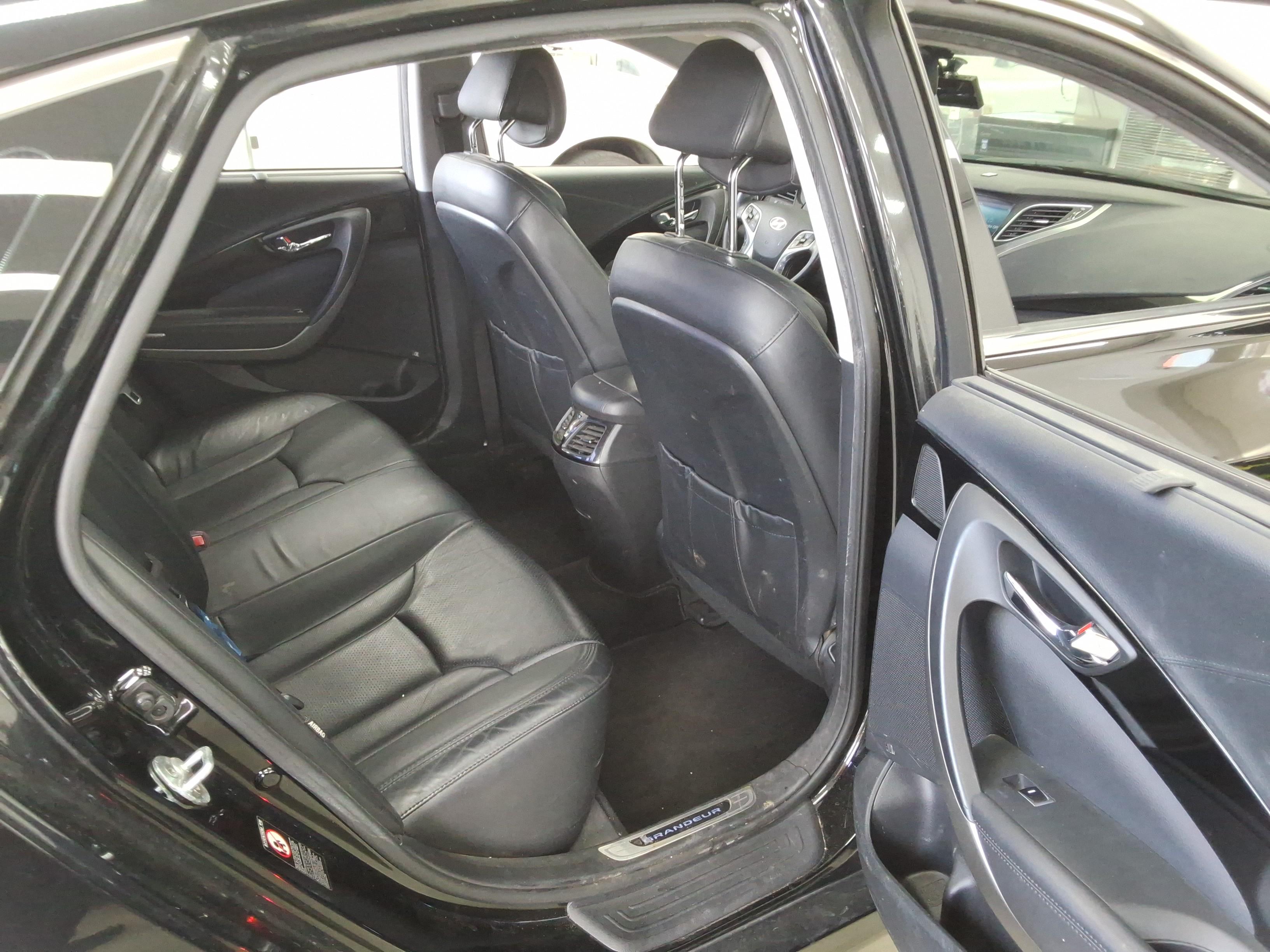 Hyundai Grandeur 2016 - Image 13