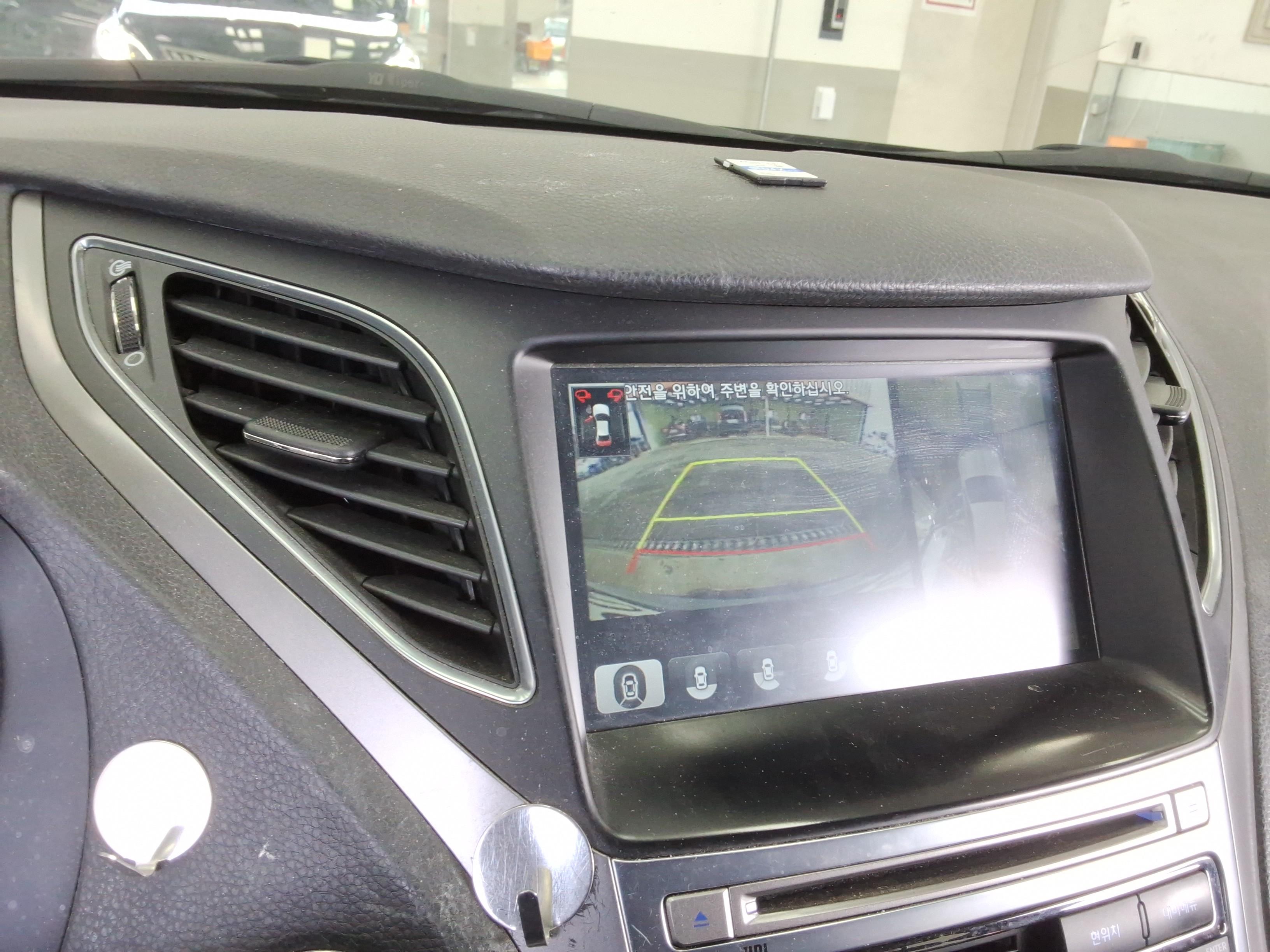 Hyundai Grandeur 2016 - Image 19