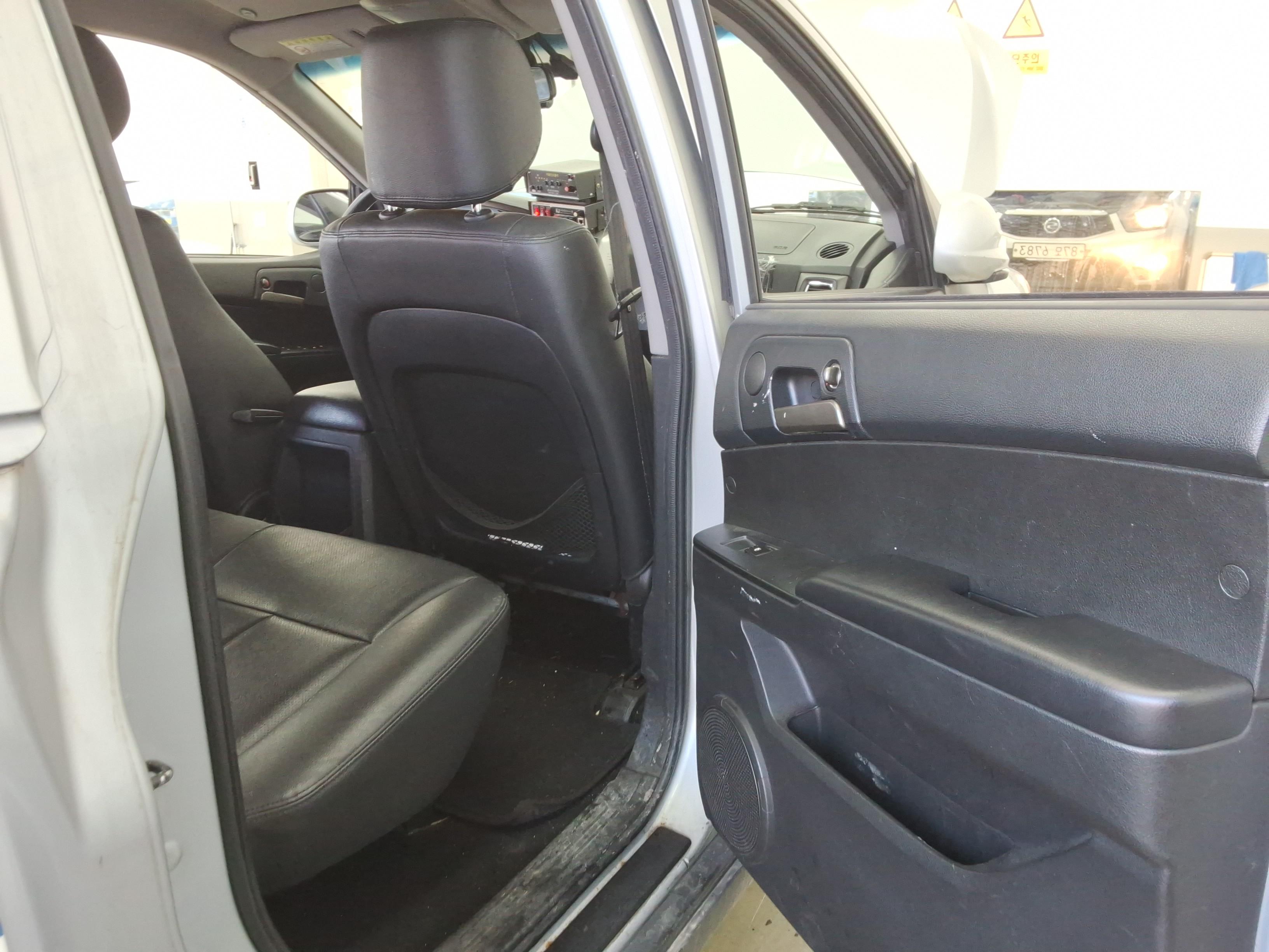 KG Mobility Korando Sports 2017 - Image 11