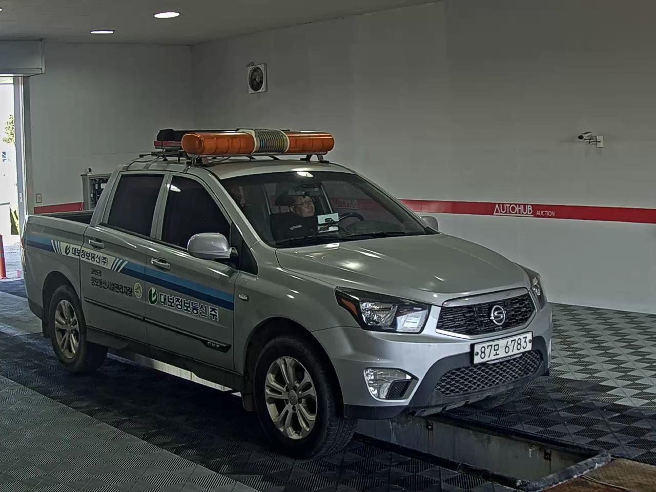 KG Mobility Korando Sports 2017 - Image 2