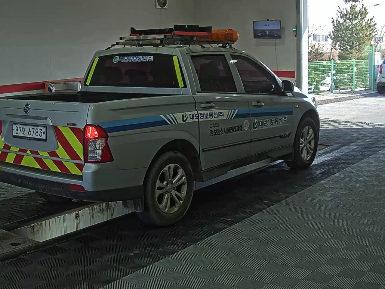 KG Mobility Korando Sports 2017 - Image 4