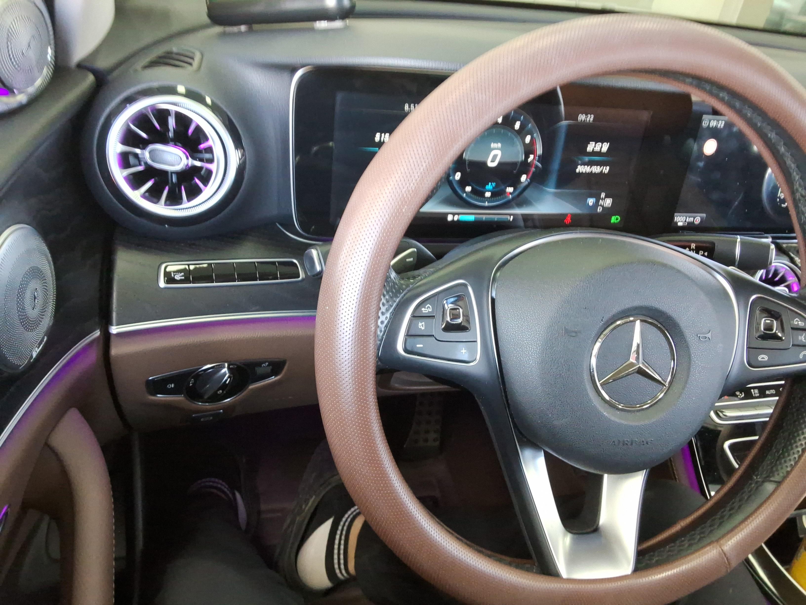 Mercedes-Benz E-Class 2017 - Image 17