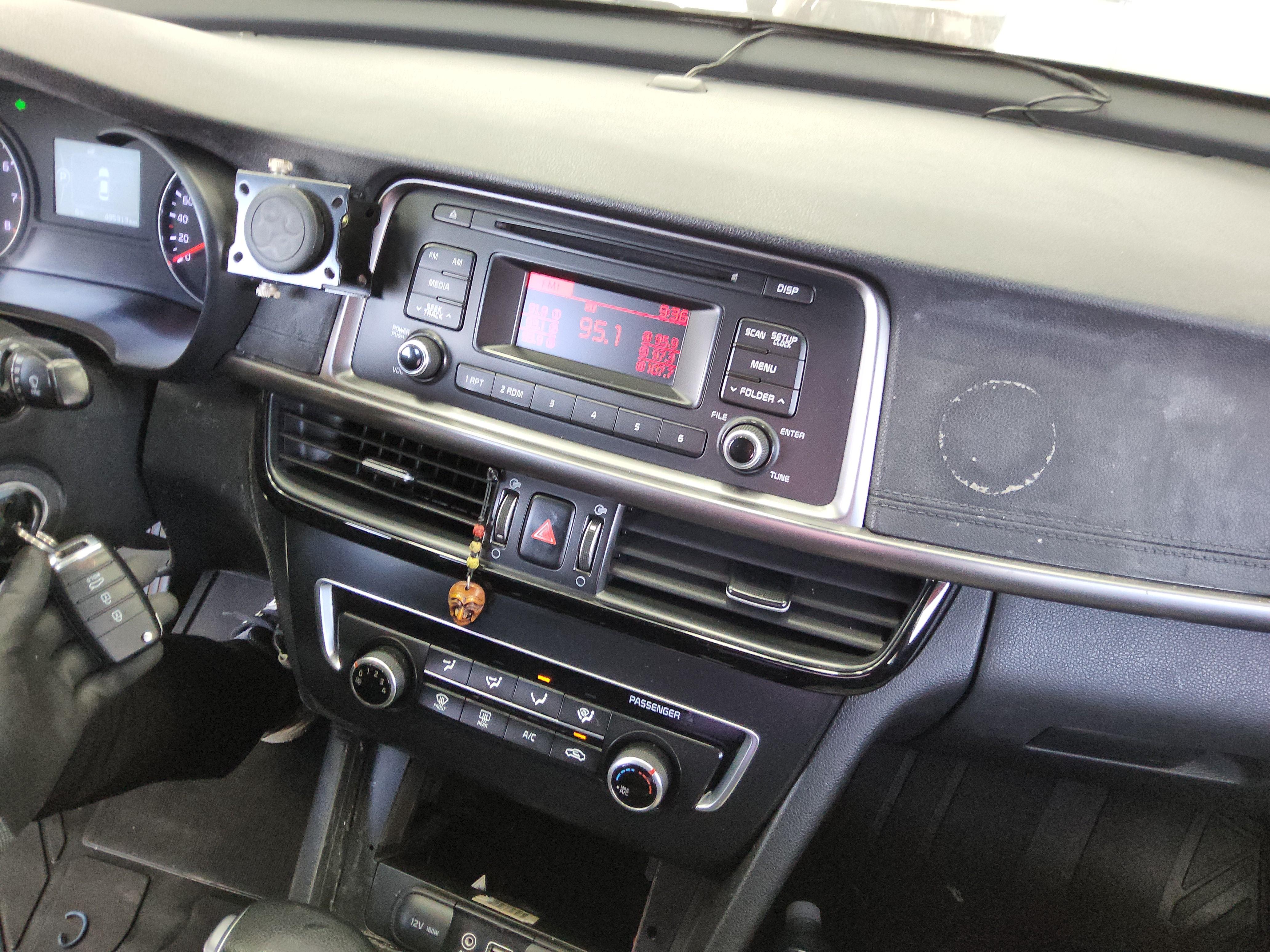 Kia K5 2017 - Image 17