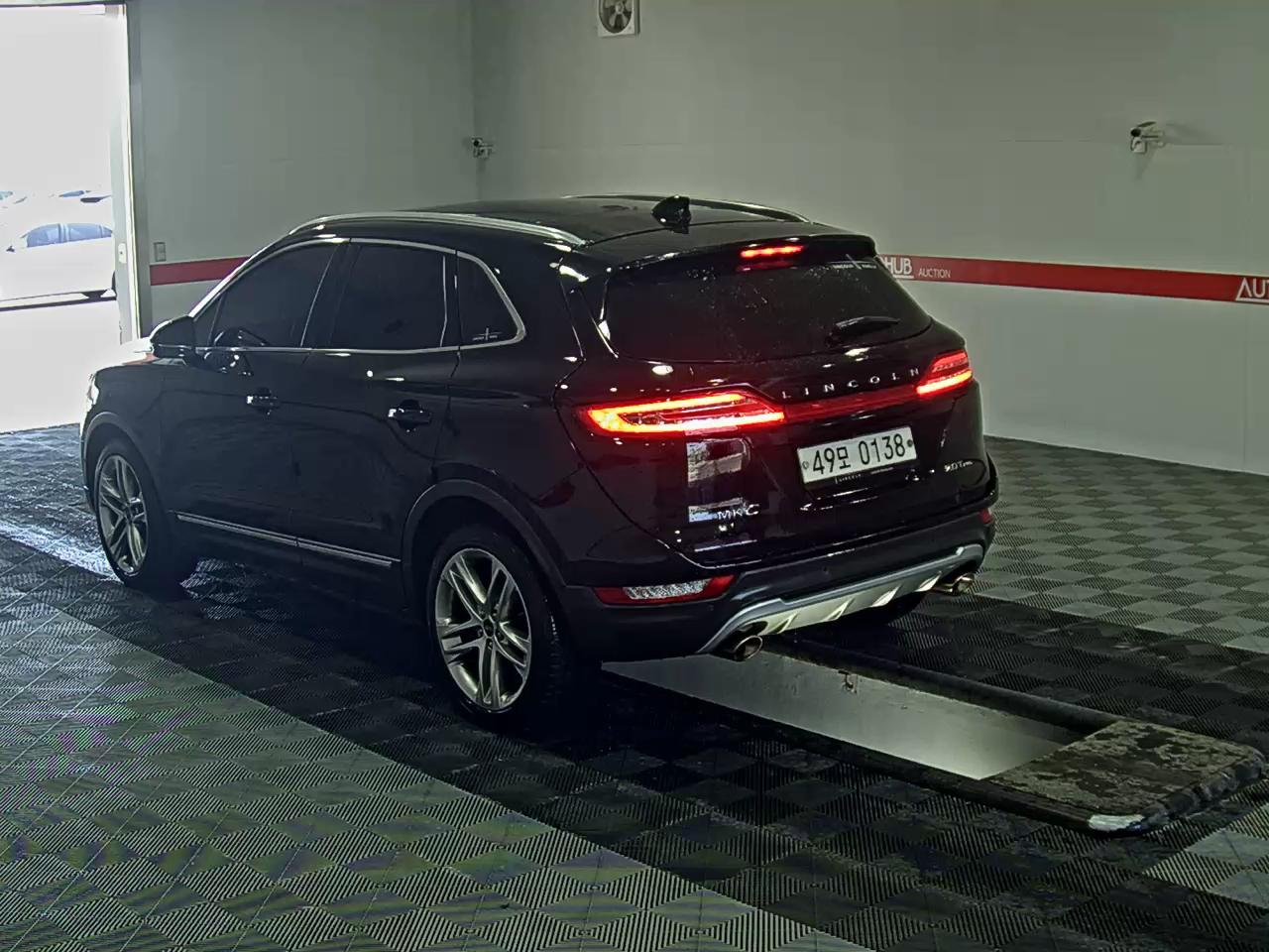 Lincoln MKC - 5