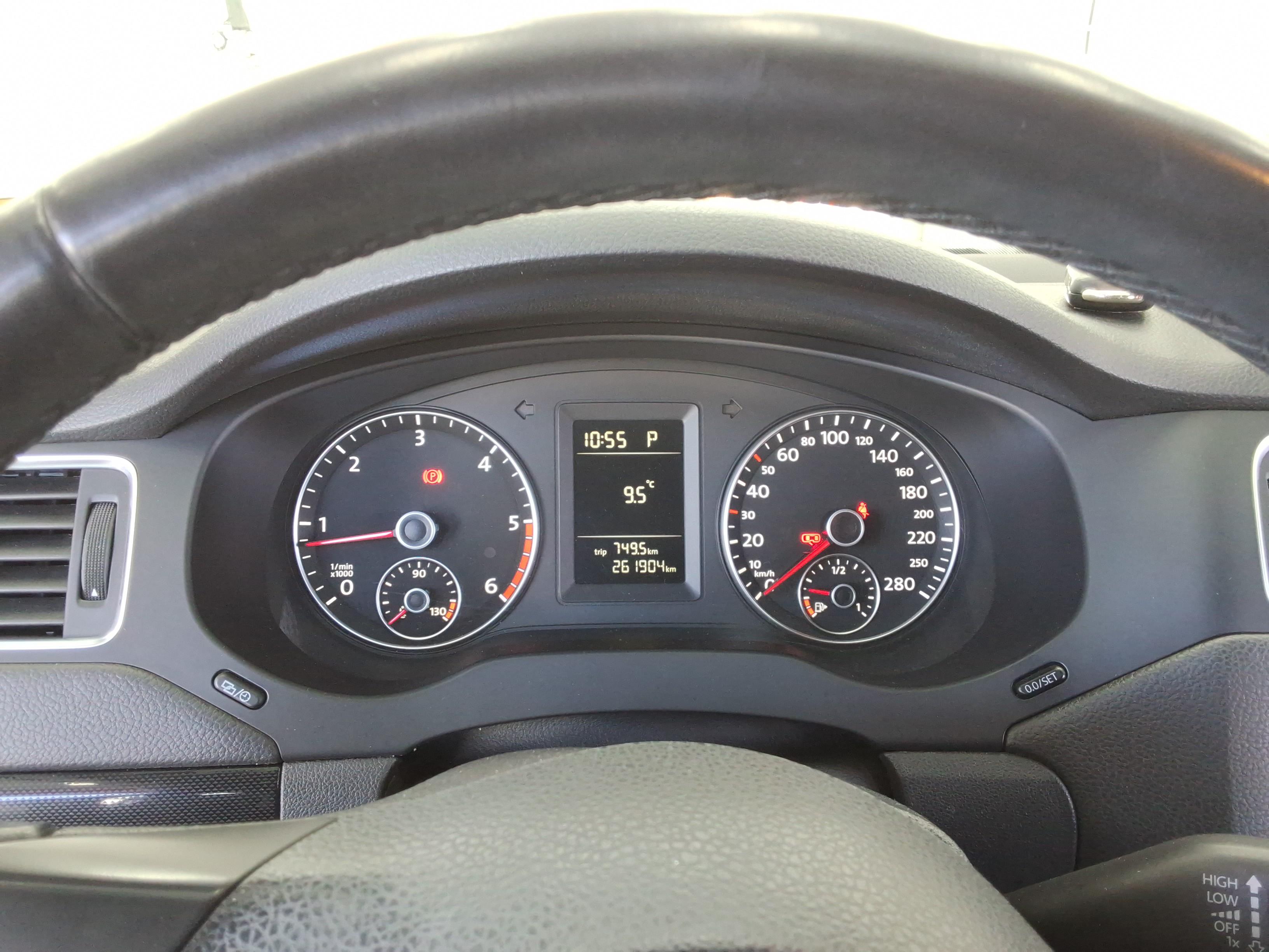 Volkswagen Jetta - 9