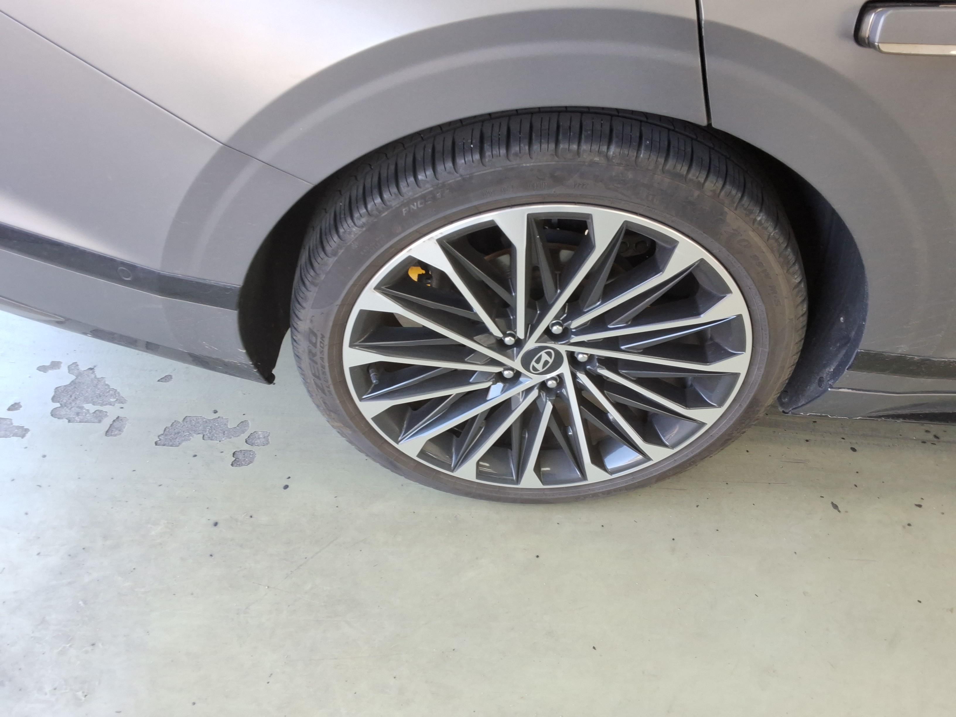 هيونداي أزيرا