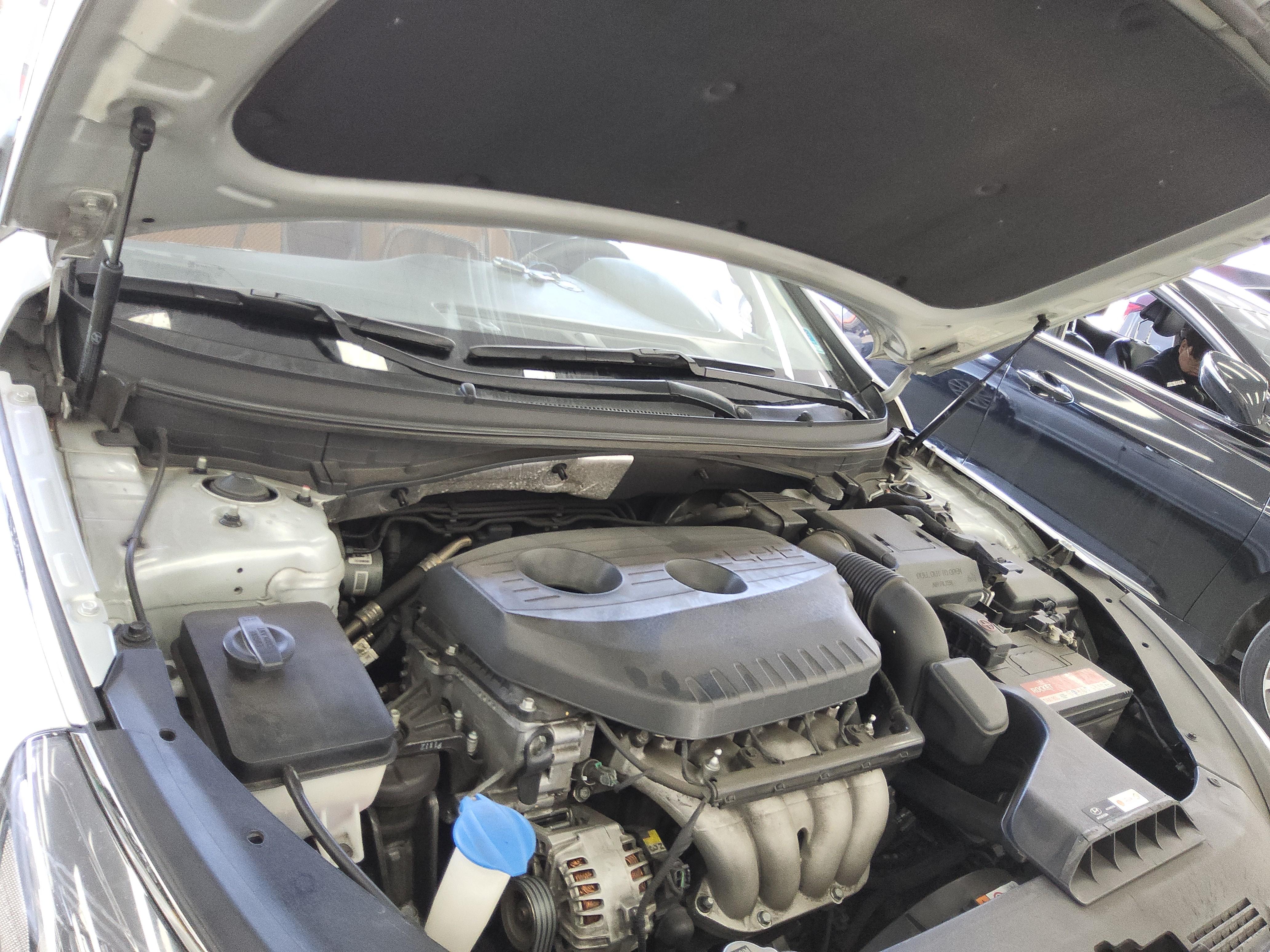 Hyundai Sonata 2020 - Image 17