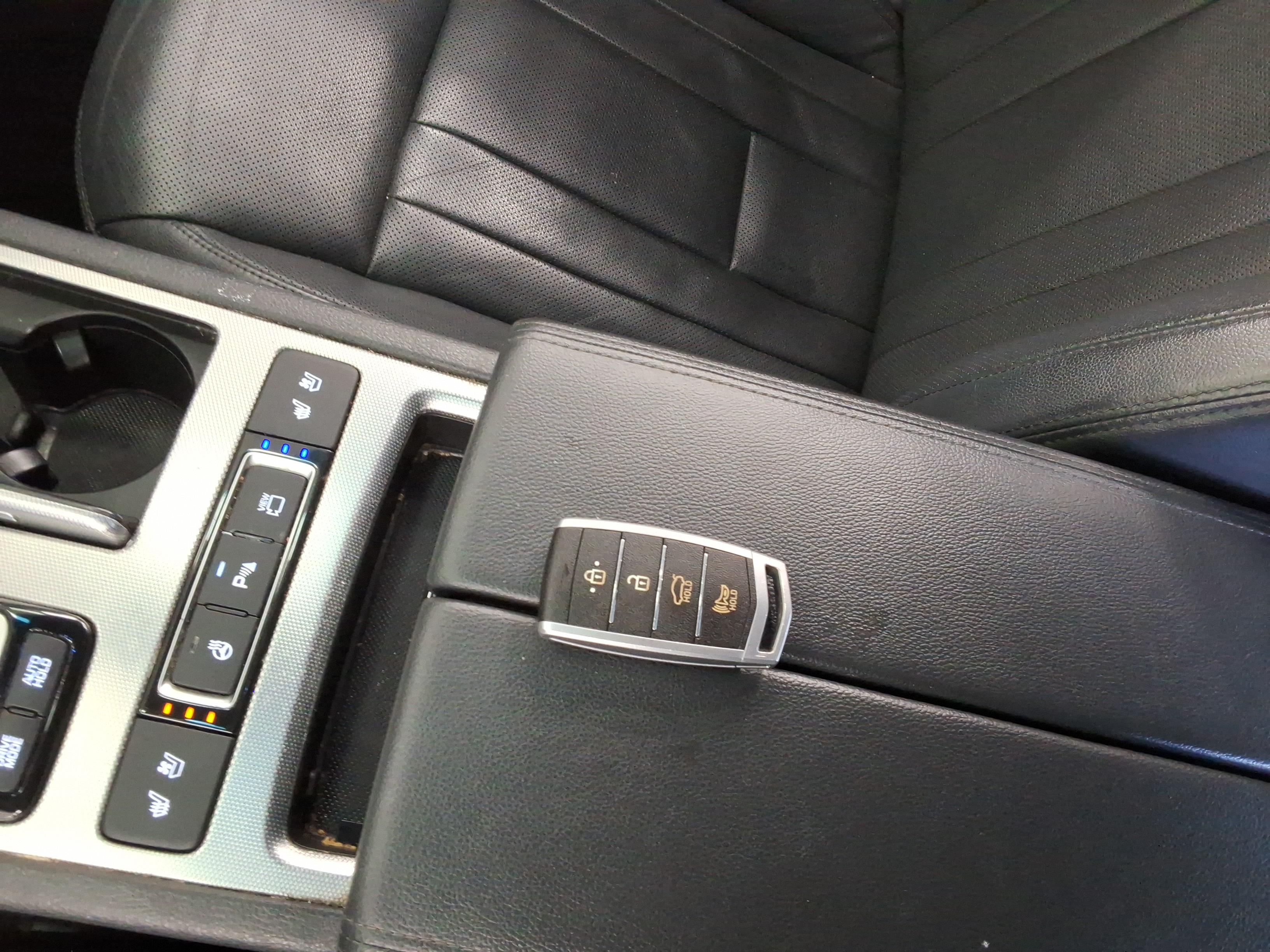 Genesis G80 - 20