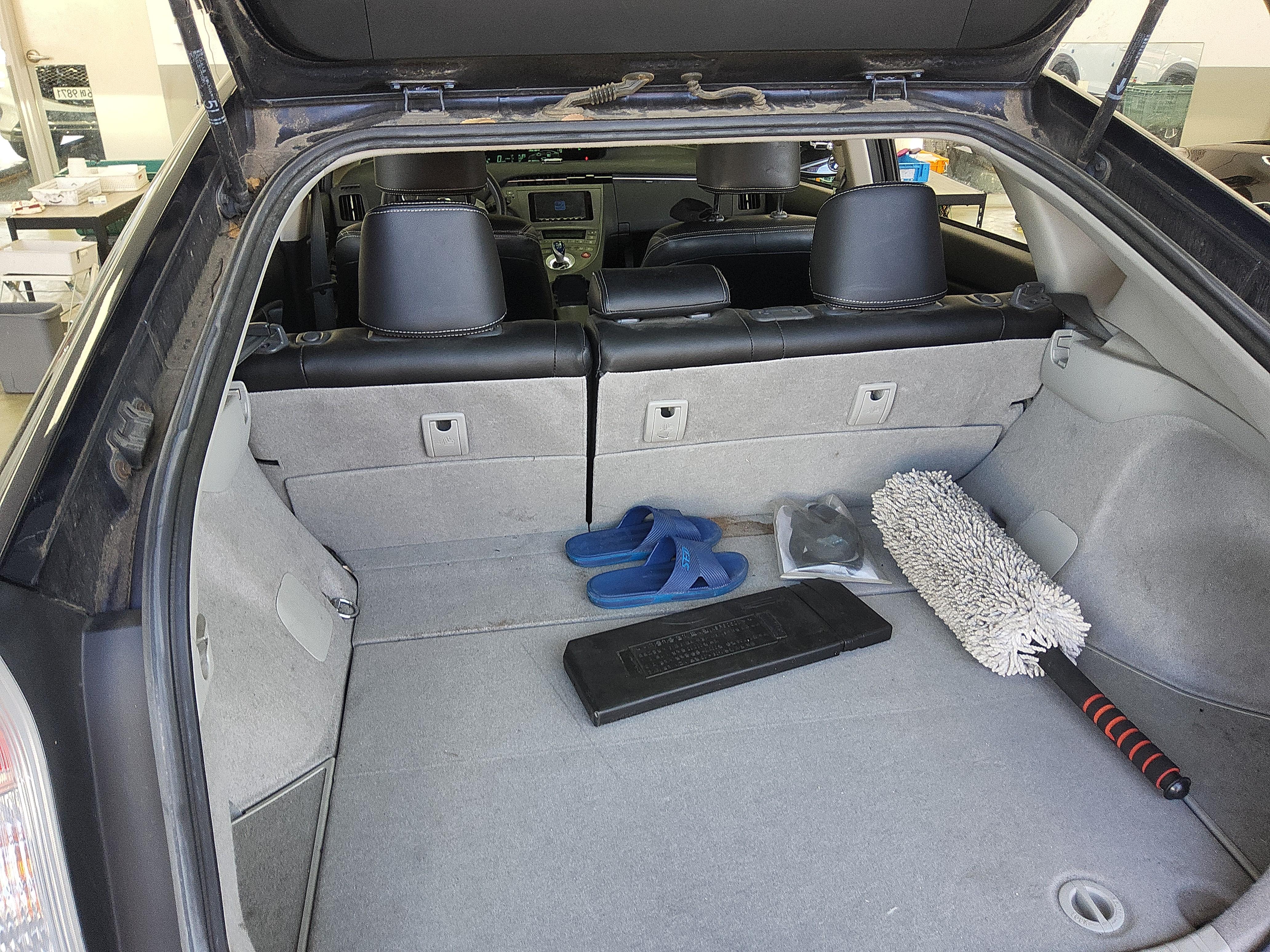Toyota Prius - 14