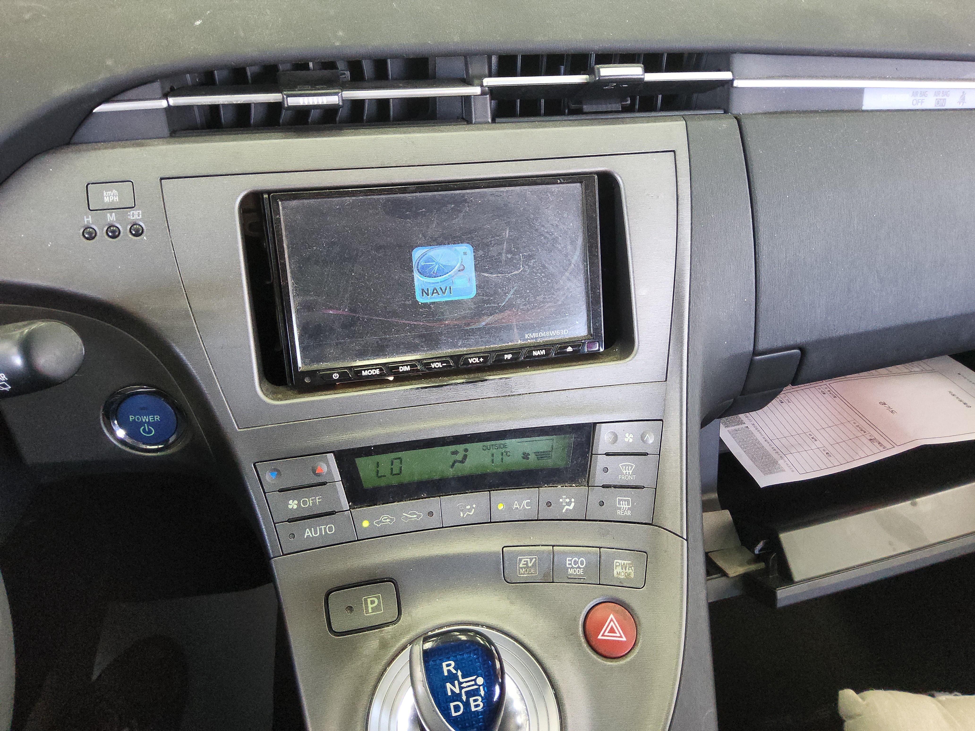 Toyota Prius - 16