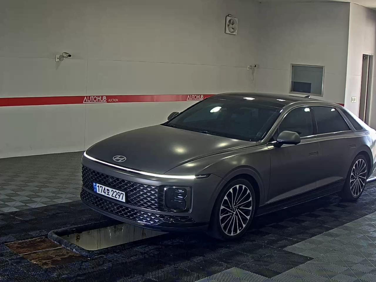 هيونداي أزيرا