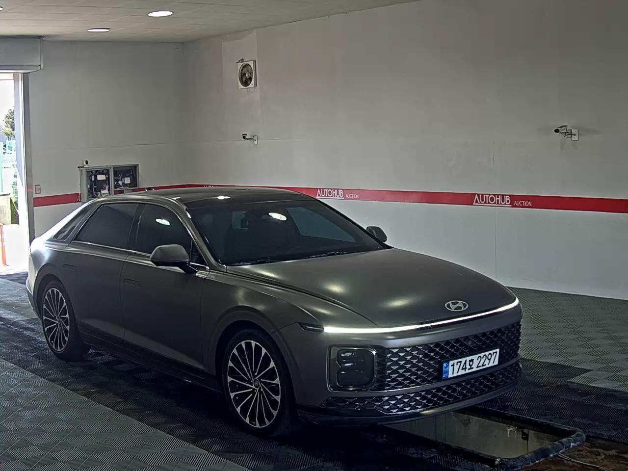 هيونداي أزيرا