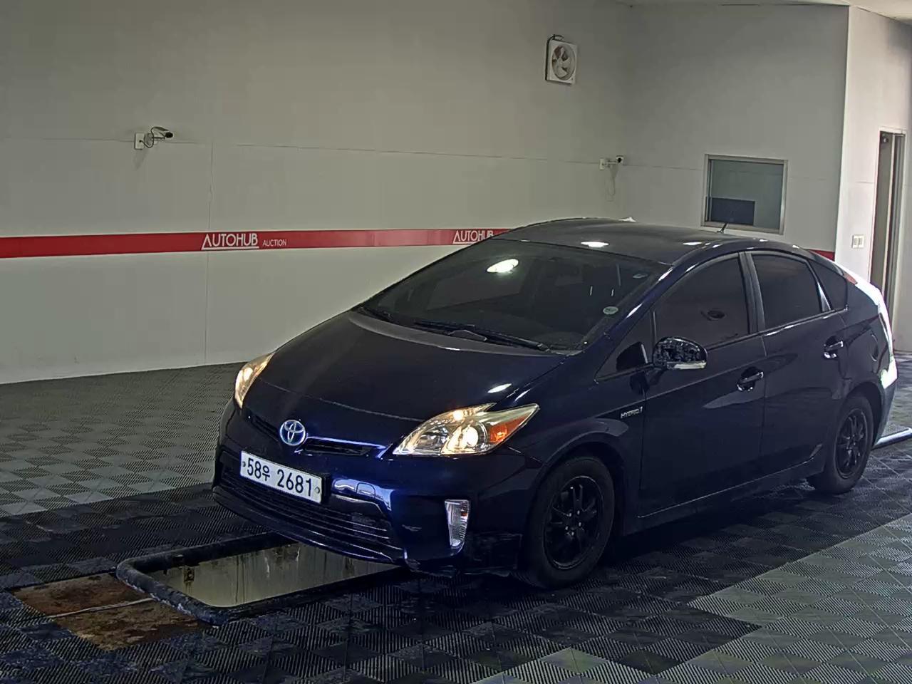 TOYOTA 프리우스