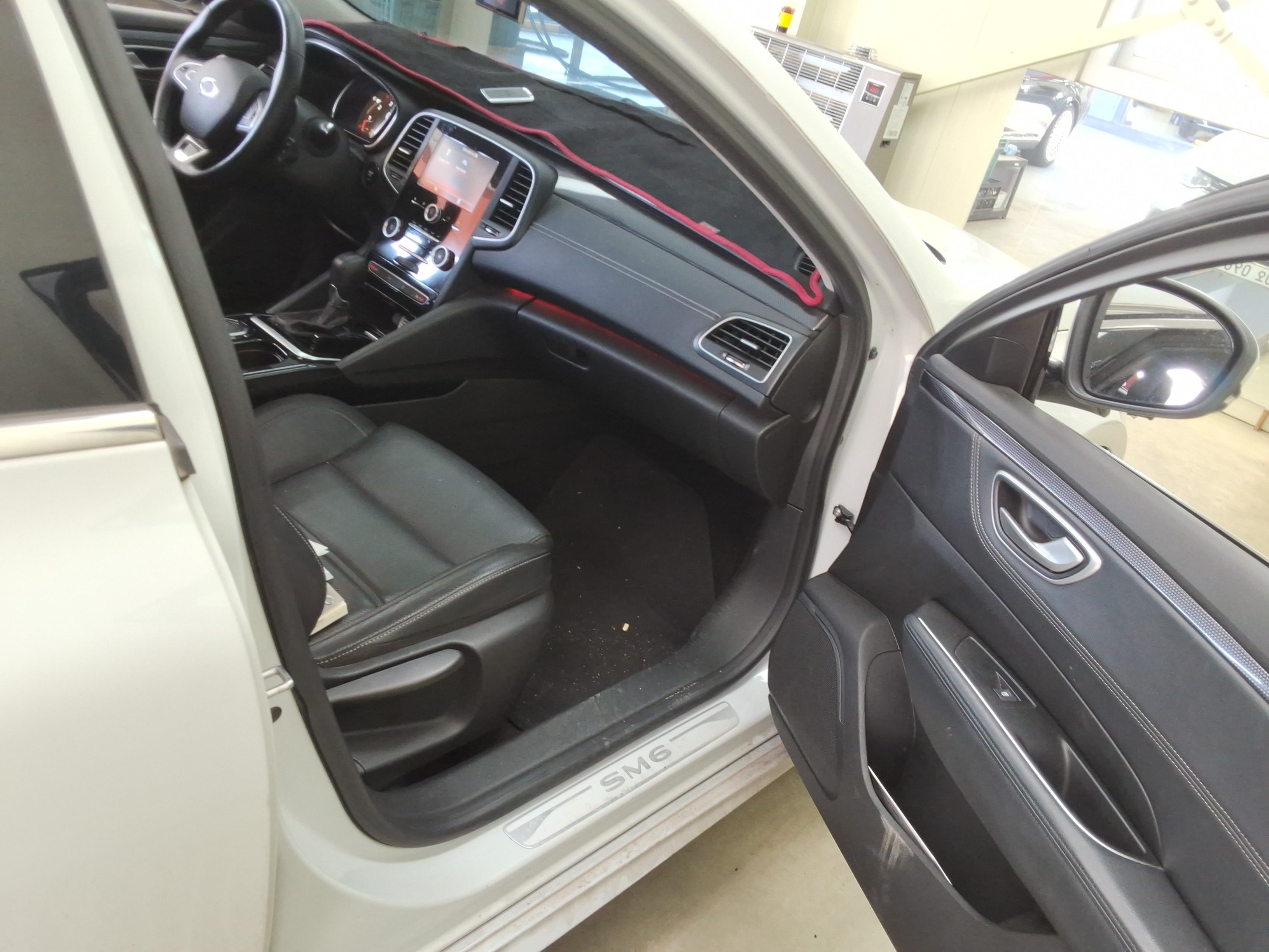 Renault Samsung SM6 - 14