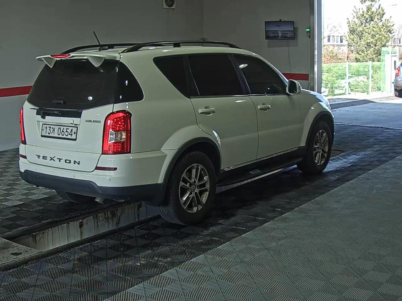 KG Mobility Rexton 2015 - Image 4