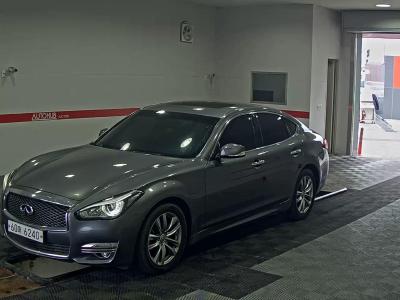 Infiniti Q70 2015 | kocars
