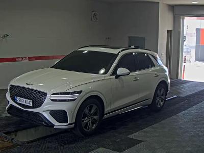 جينيسيس GV70 2022 | كوكارز