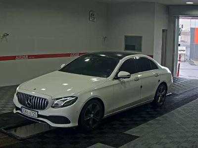 Mercedes-Benz E class 2017 | kocars