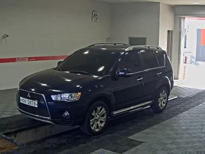 mitsubishi OUTLANDER 2010 | Mazad Korea