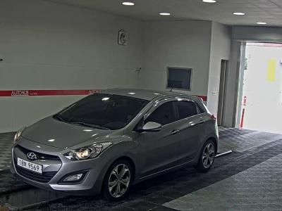 Hyundai i30 2012 | Mazad Korea