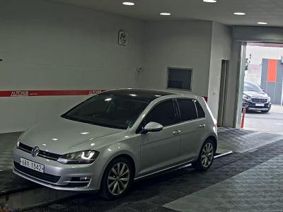 Volkswagen golf 2013 | Mazad Korea