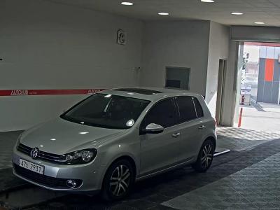 Volkswagen golf 2010 | Mazad Korea